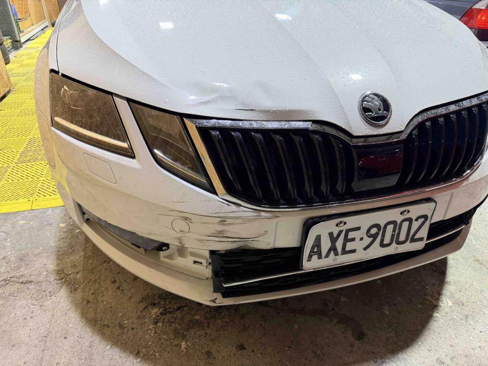 汽車板金烤漆案件圖片