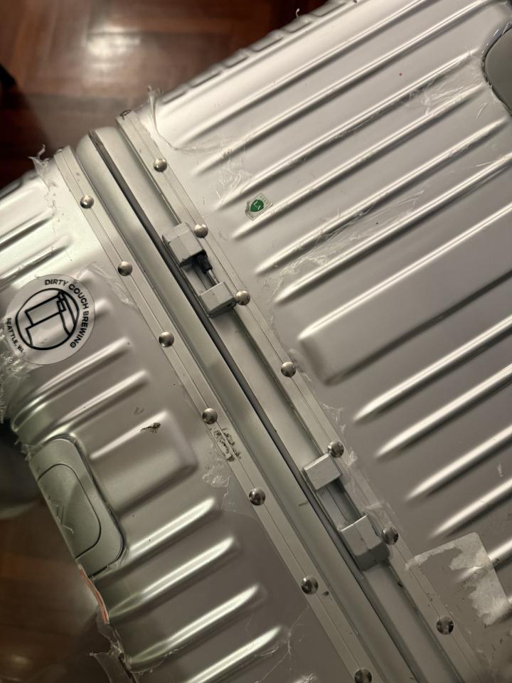 行李箱維修案件圖片 行李箱維修案件圖片