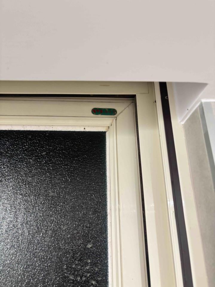 窗戶維修案件圖片