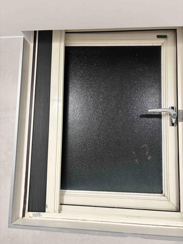 窗戶維修案件圖片