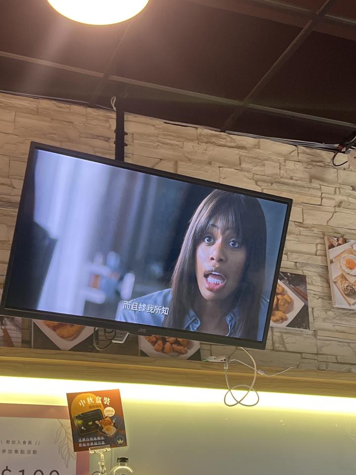 電視壁掛架安裝案件圖片 電視壁掛架安裝案件圖片