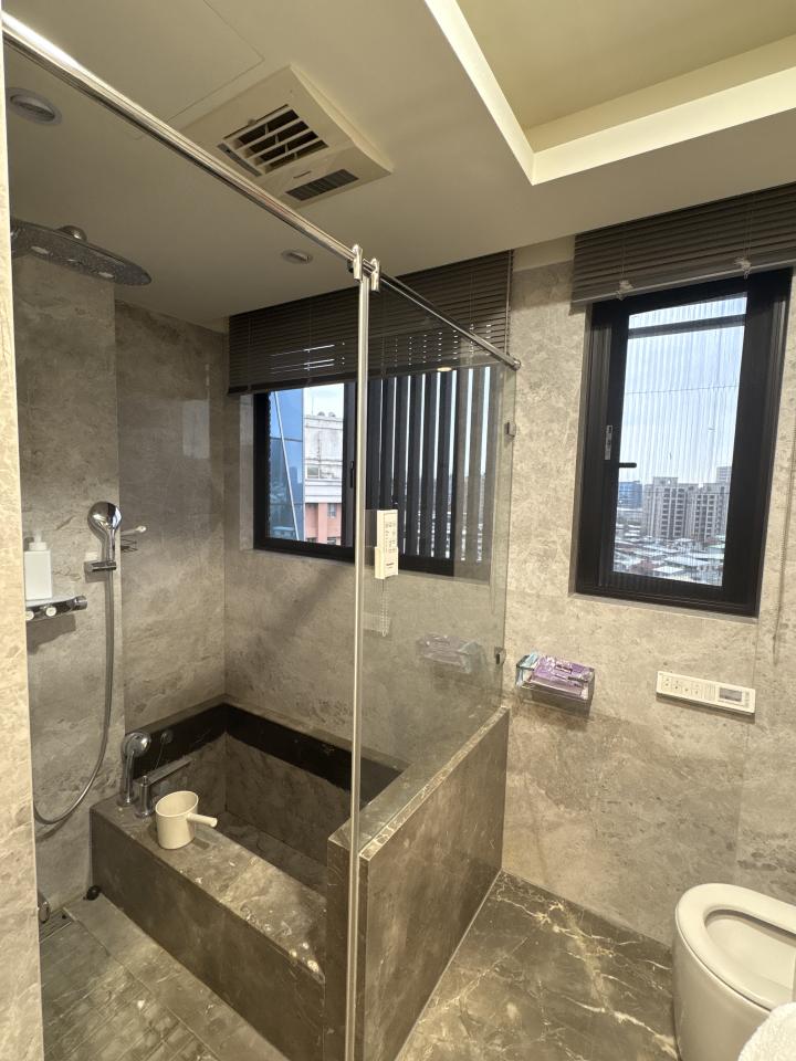 玻璃清潔案件圖片 玻璃清潔案件圖片