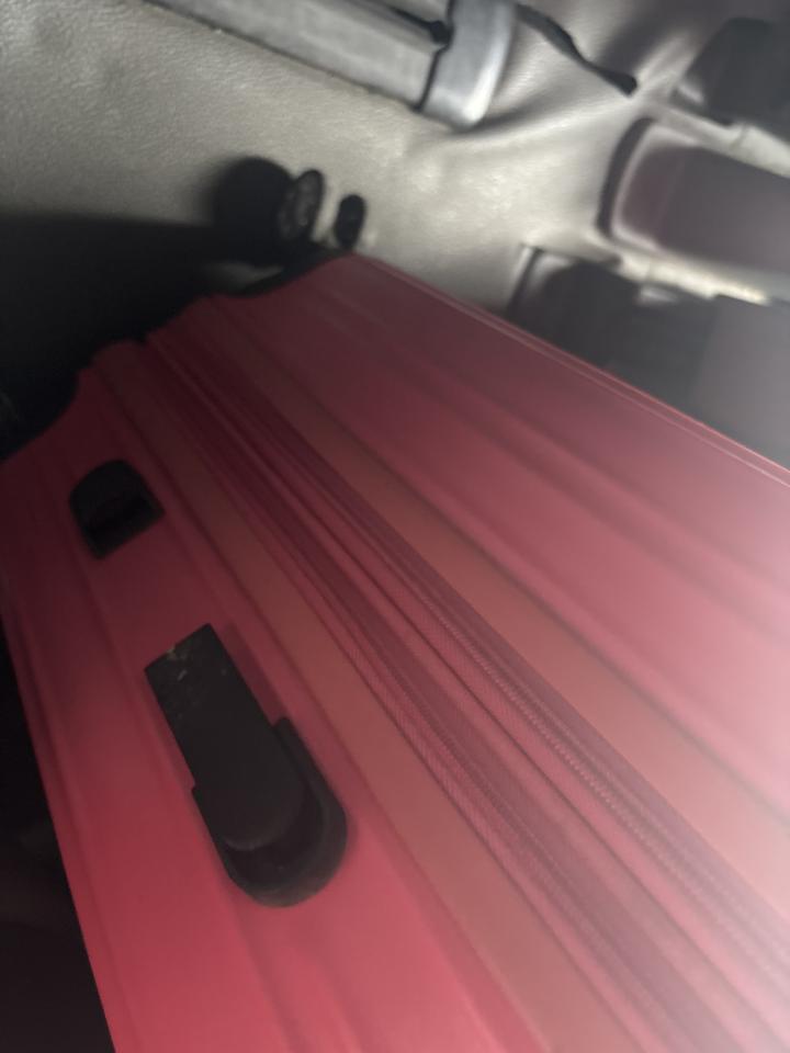 行李箱維修案件圖片