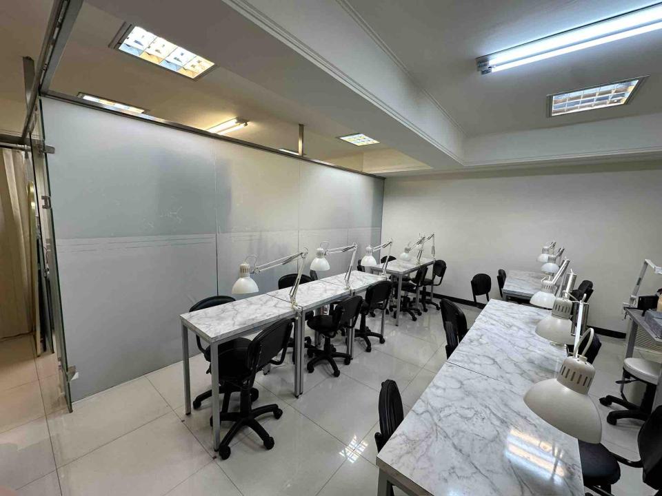 玻璃隔熱案件圖片