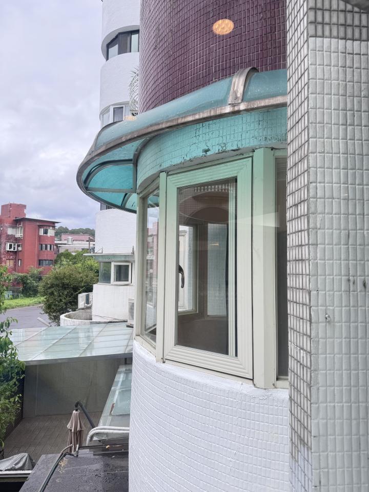 遮雨棚安裝案件圖片