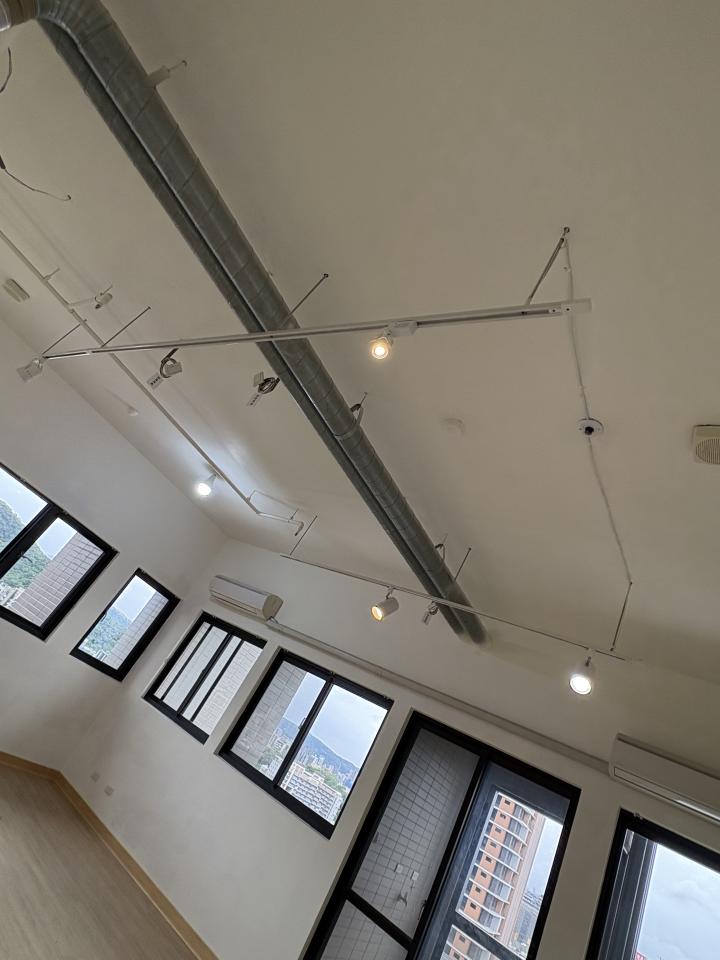 燈具安裝案件圖片