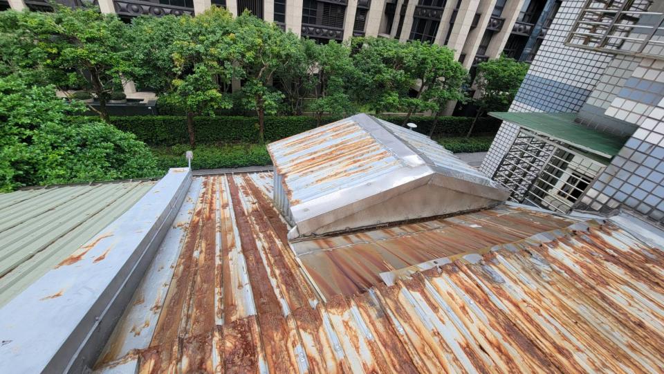 鐵皮屋頂案件圖片