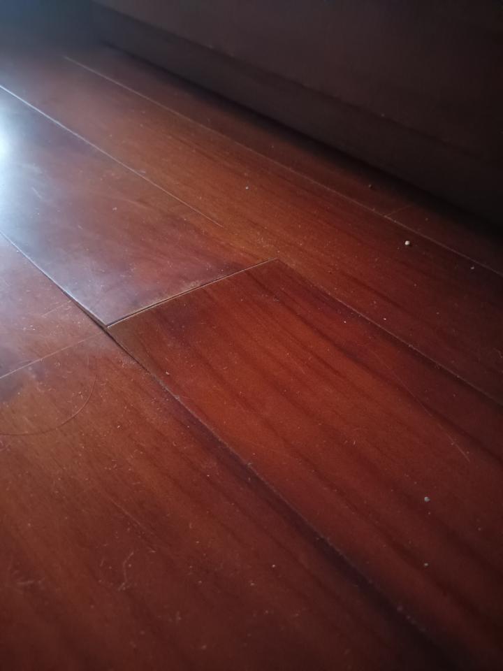 地板維修案件圖片