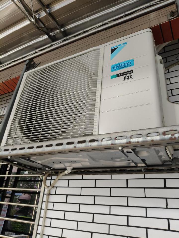 冷氣清洗案件圖片