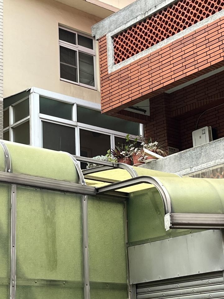 採光罩案件圖片