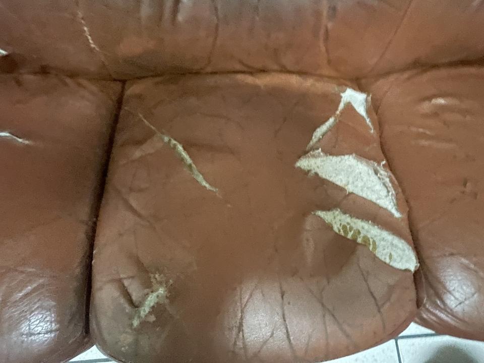 沙發修理案件圖片
