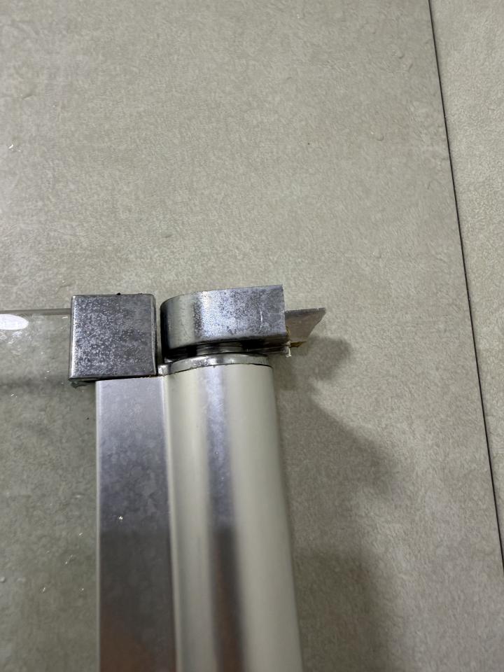 淋浴拉門安裝維修案件圖片