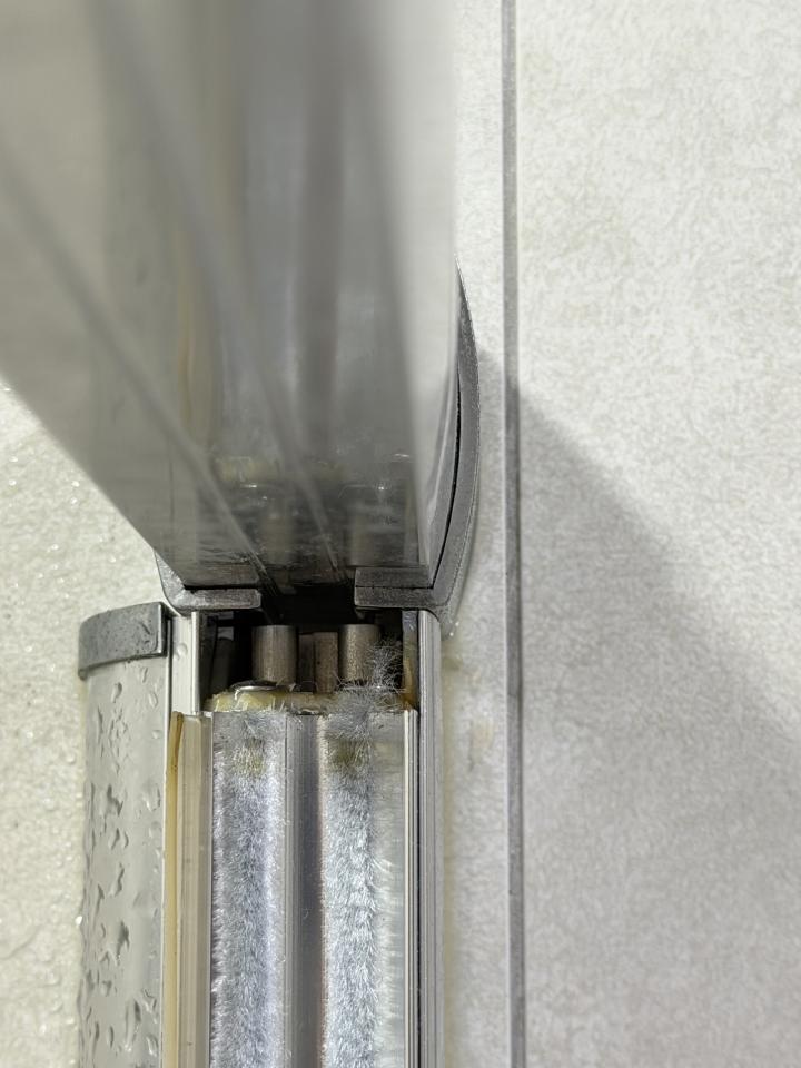 淋浴拉門安裝維修案件圖片