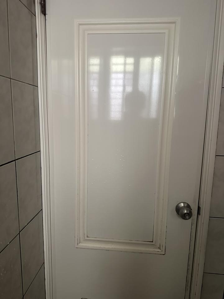 浴室門案件圖片
