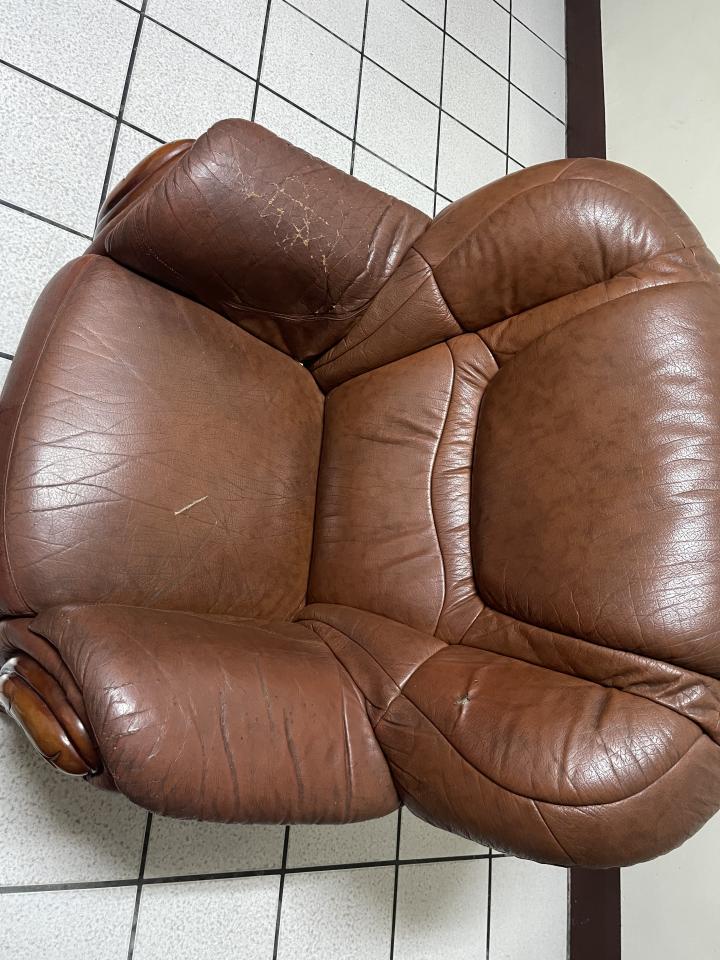 沙發修理案件圖片