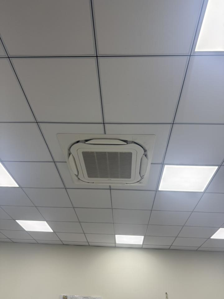 營業用冷氣清洗案件圖片