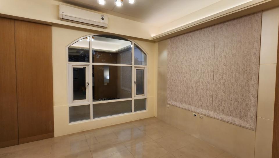 電視壁掛架安裝案件圖片