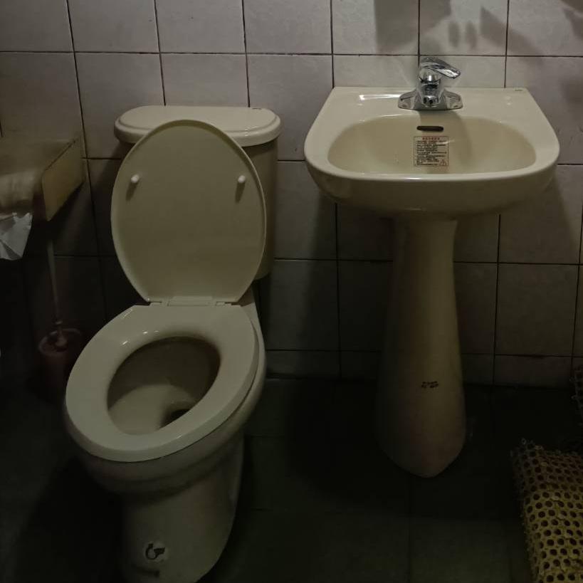 免治馬桶裝修案件圖片