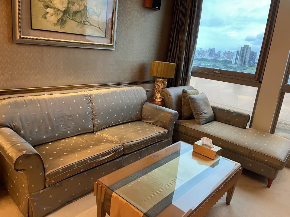 沙發修理案件圖片