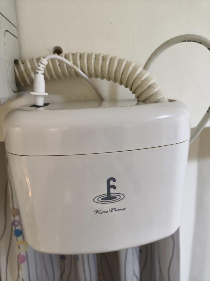 冷氣排水器安裝案件圖片