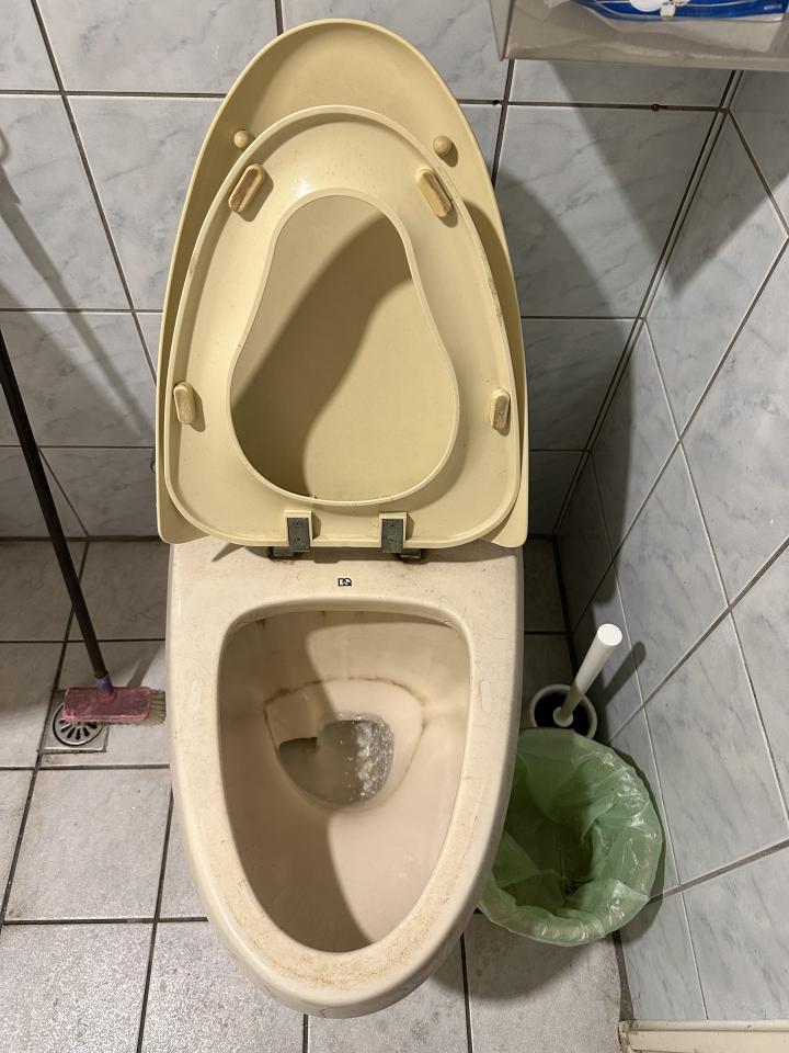 馬桶裝修案件圖片