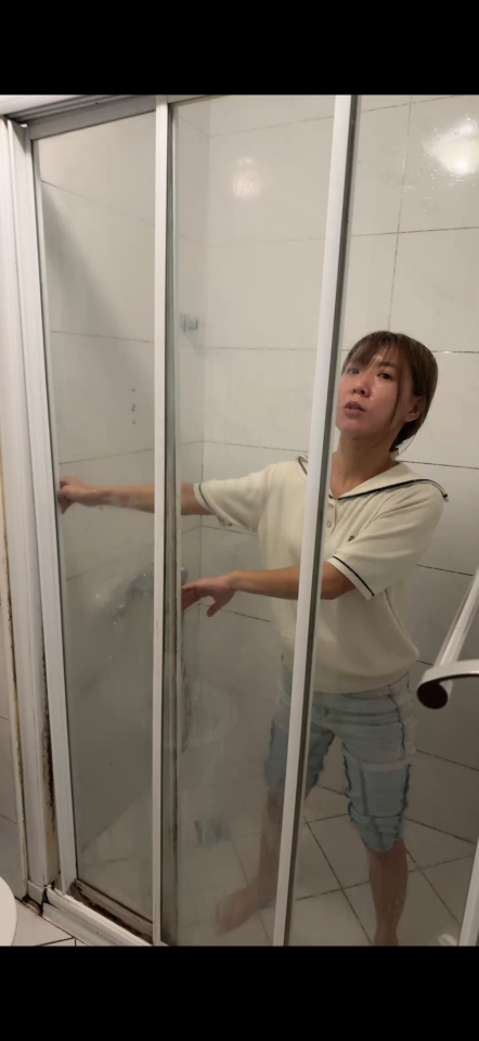 淋浴拉門安裝維修案件圖片