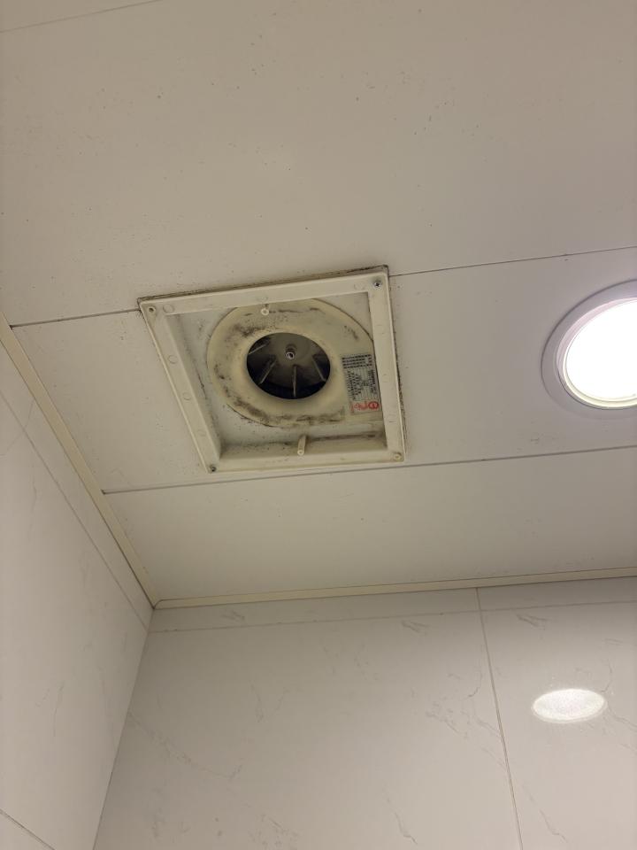 浴室抽風機安裝案件圖片