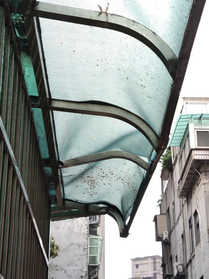 採光罩案件圖片