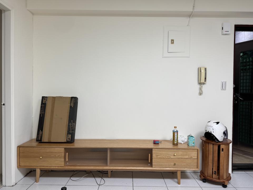 電視壁掛架安裝案件圖片