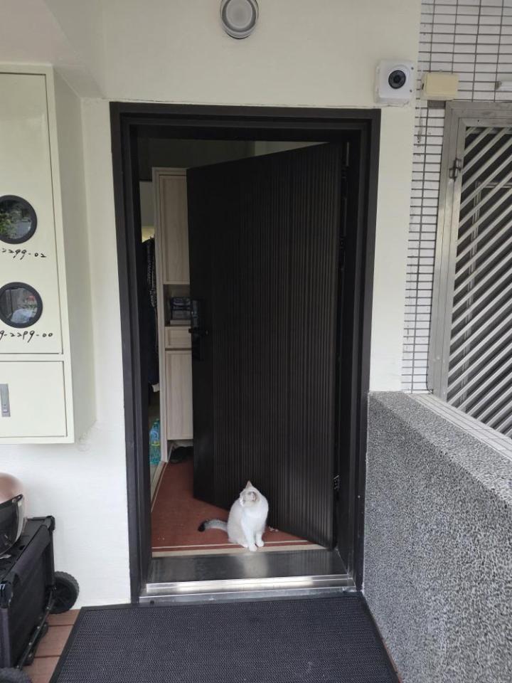 門片安裝案件圖片