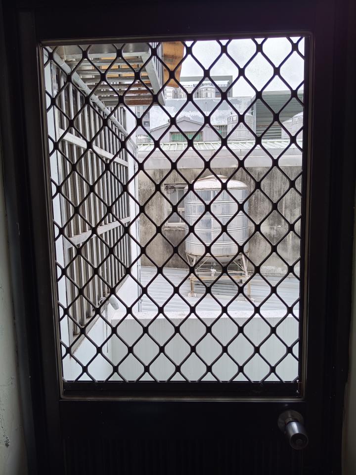 窗戶維修案件圖片