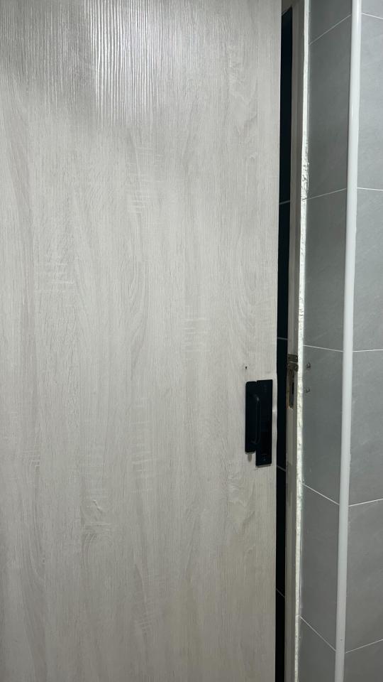 門片安裝案件圖片