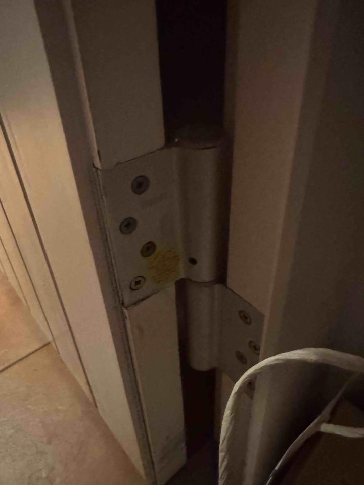 門片維修案件圖片