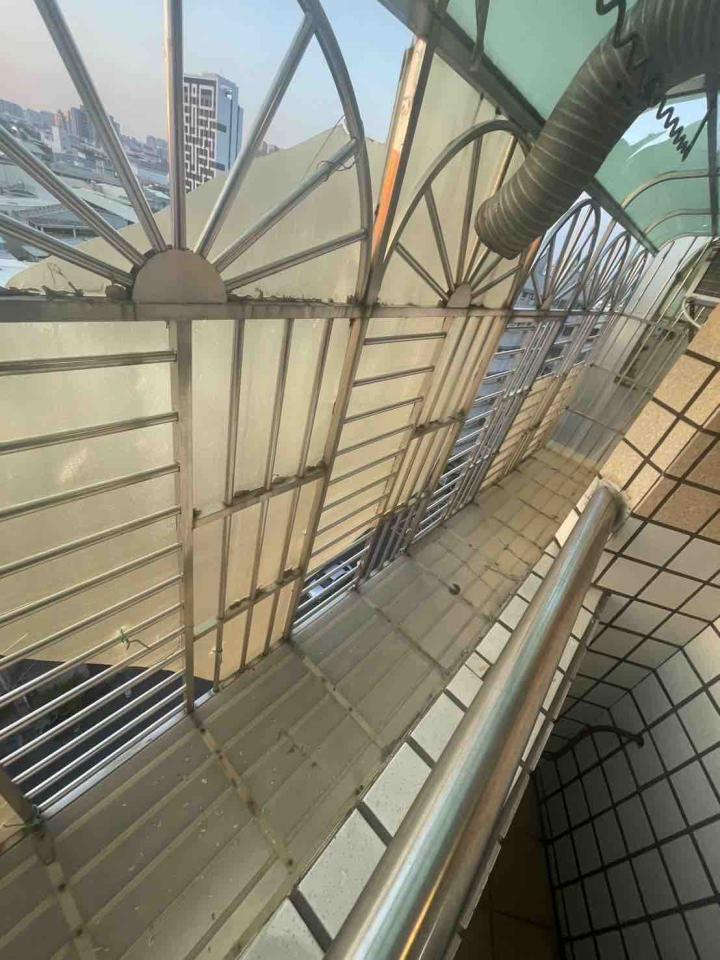 採光罩案件圖片