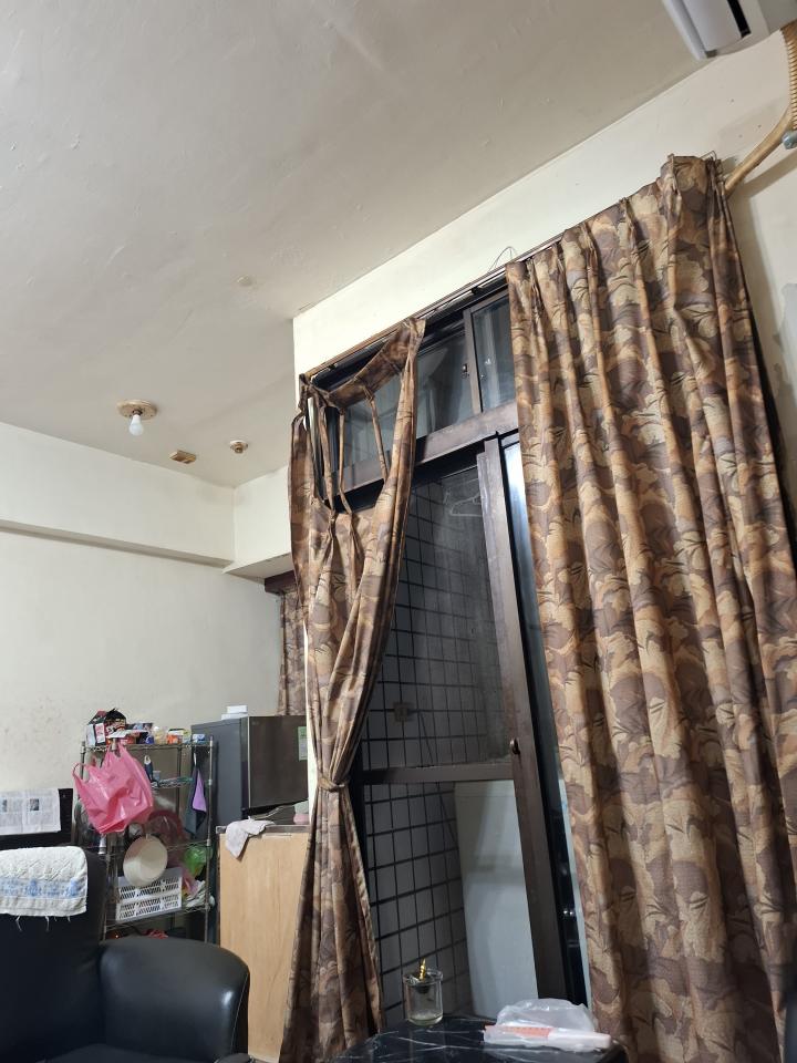 窗簾安裝維修案件圖片