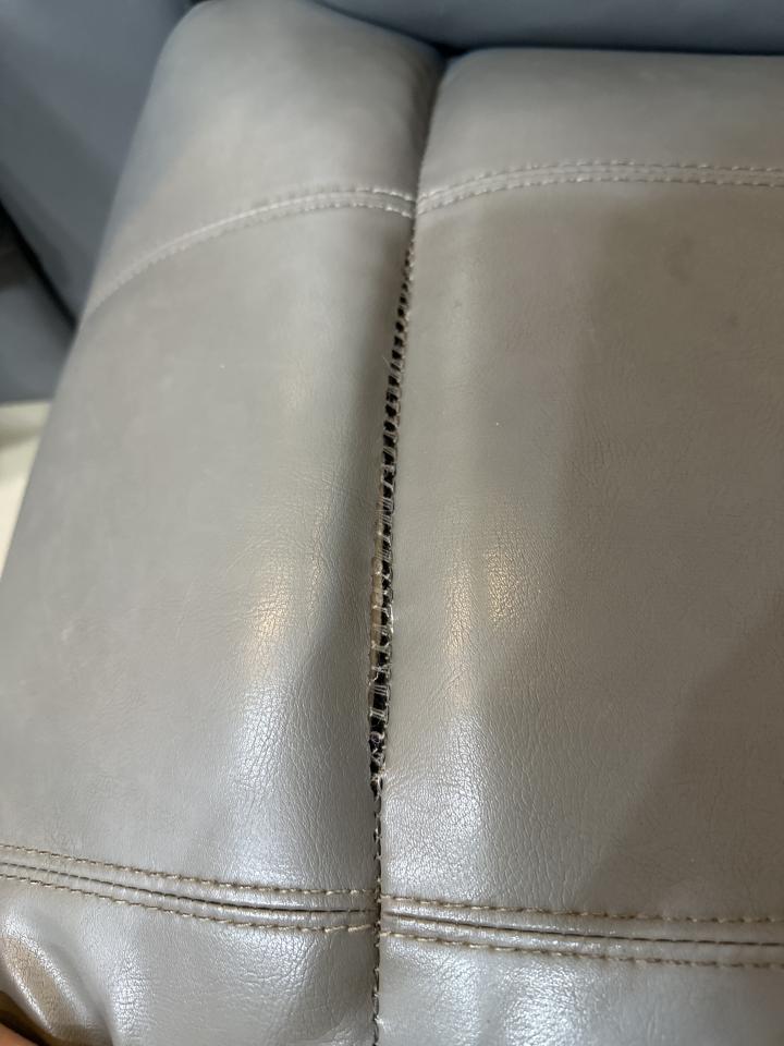 沙發修理案件圖片