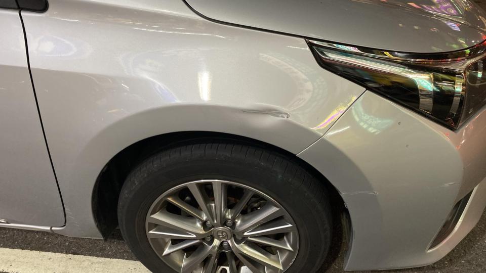 汽車板金烤漆案件圖片