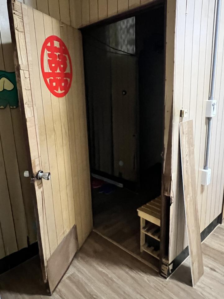 門片安裝案件圖片