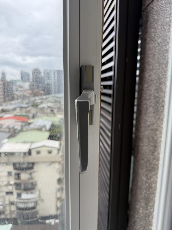 紗窗裝修案件圖片