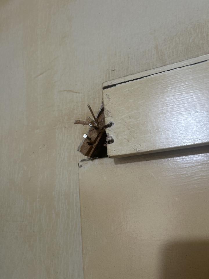 門片維修案件圖片