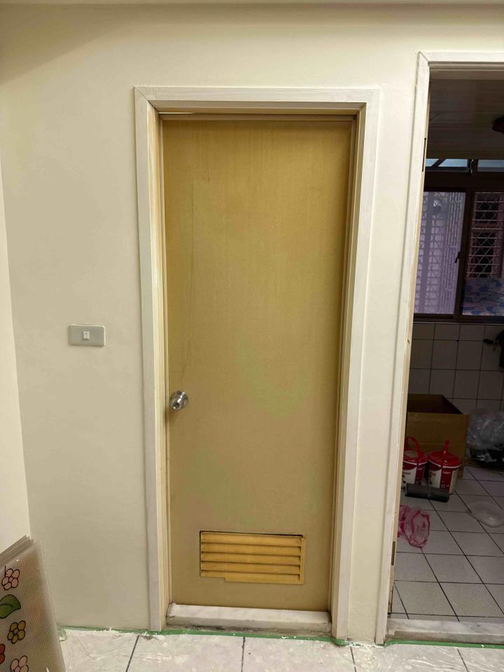 門片安裝案件圖片