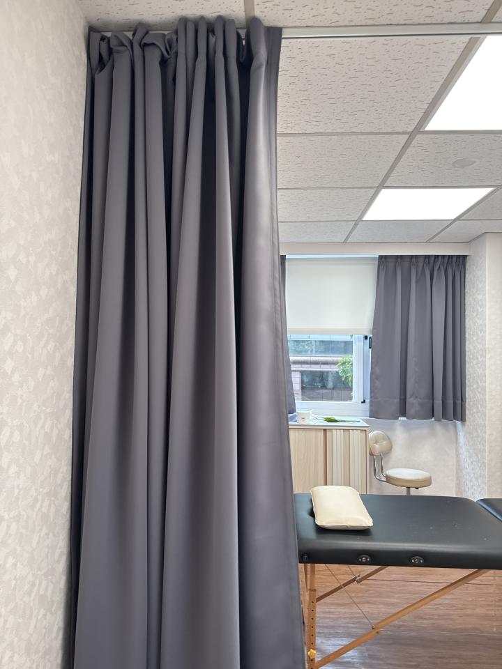 窗簾安裝維修案件圖片