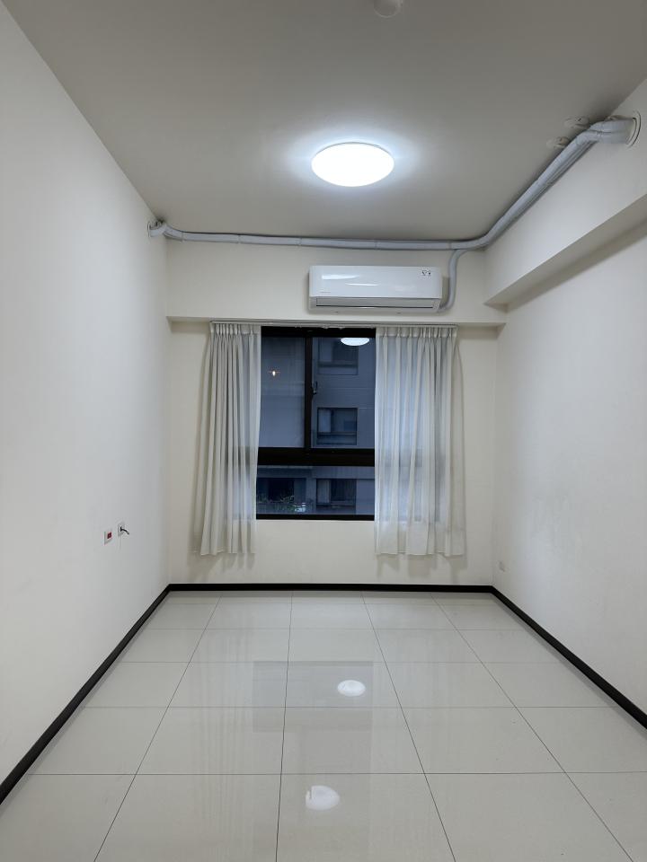 電視壁掛架安裝案件圖片