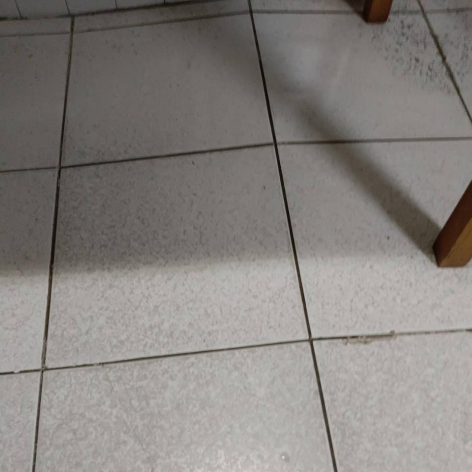 地板維修案件圖片