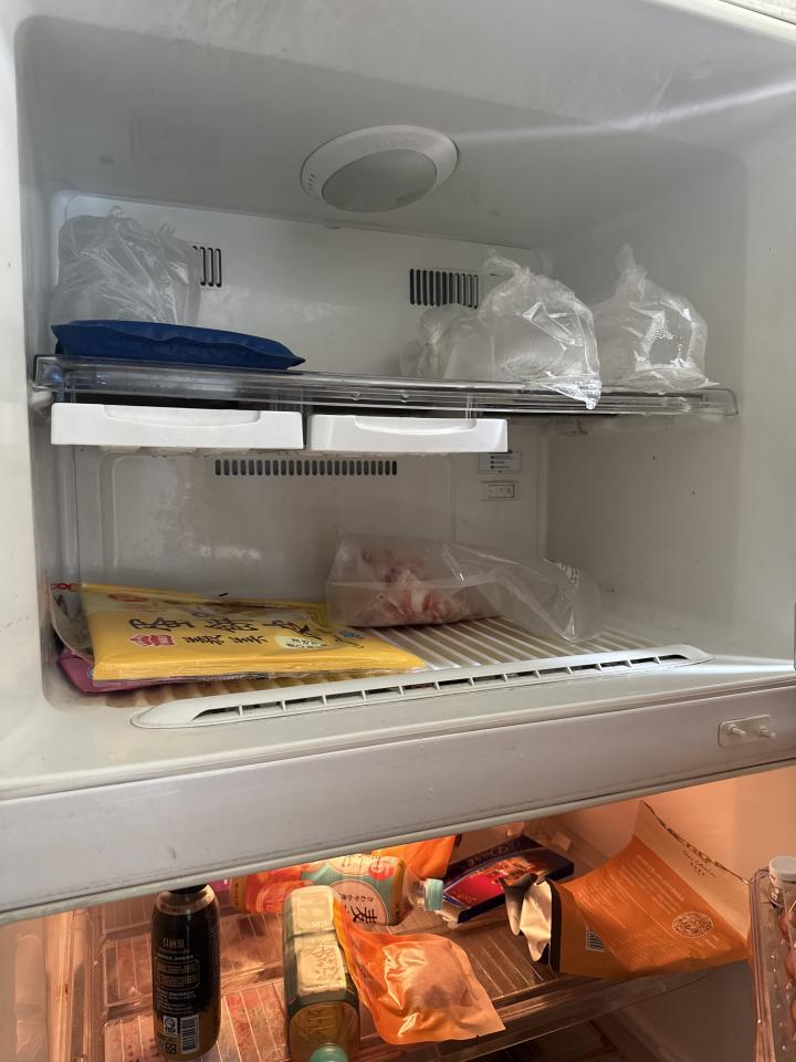 冰箱維修案件圖片