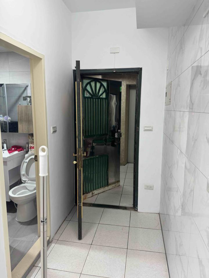 門片維修案件圖片