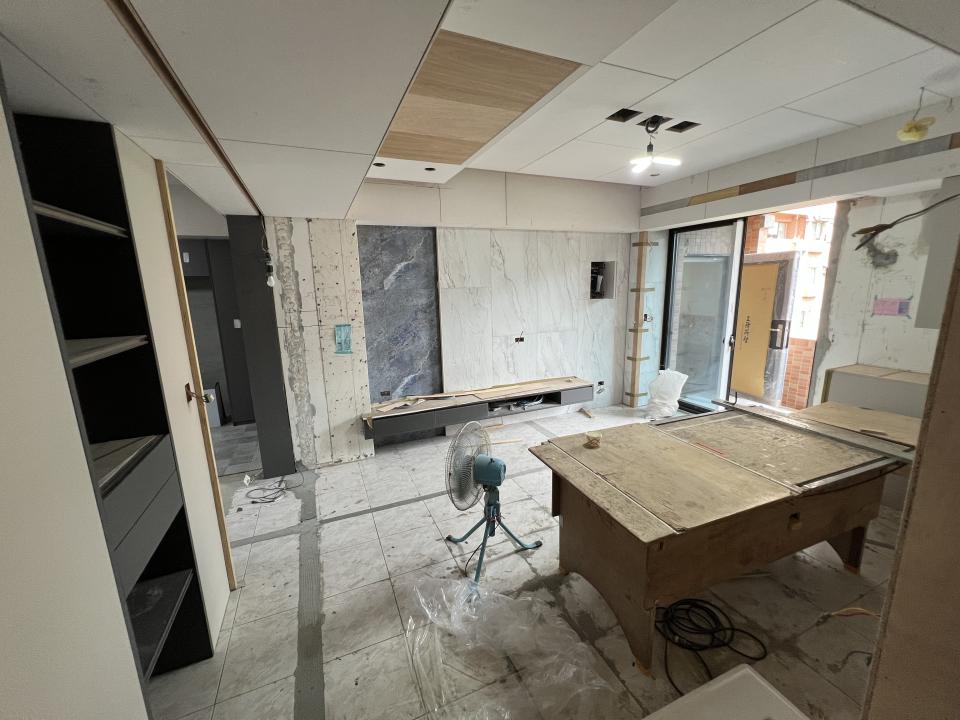 電視壁掛架安裝案件圖片