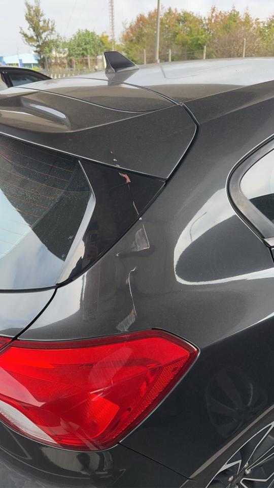 汽車板金烤漆案件圖片