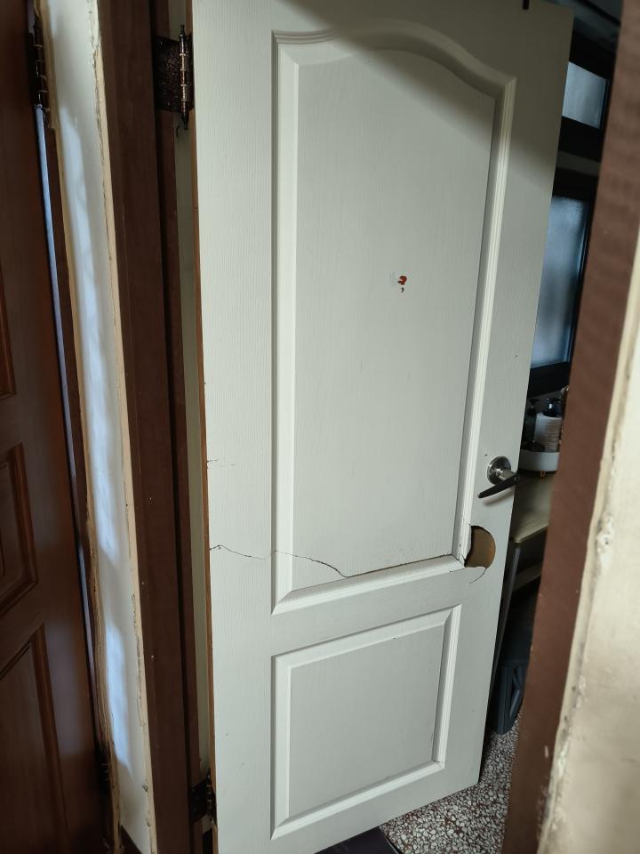 門片維修案件圖片