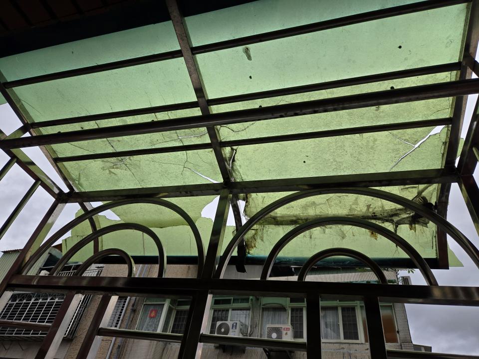 採光罩案件圖片